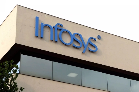 Infosys Faces Government Scrutiny Over Termination of 350 Freshers Amid IT Hiring Slowdown