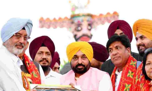 TAKE SOLEMN PLEDGE TO WIPE OUT SOCIAL MALADIES FROM STATE- CM URGES PEOPLE ON DUSSEHRA