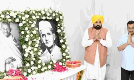 CM PUNJAB AND CM DELHI PAY FLORAL TRIBUTES TO MAHATMA GANDHI AND LAL BAHADUR SHASTRI ON THEIR BIRTH ANNIVERSARIES