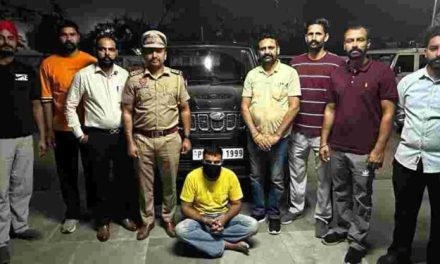 PUNJAB POLICE ARREST TWO DRUG SMUGGLERS AFTER 40KMs HOT CHASE; 2KG HEROIN RECOVERED