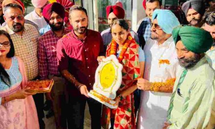 Punjab Minister Meet Hayer Gives Warm Welcome to Asian Games medalist in Archery Parneet Kaur at Mohali Airport