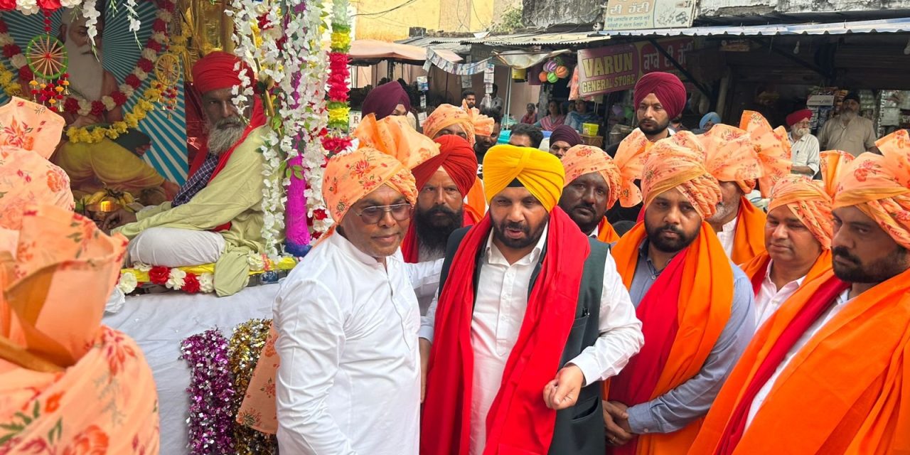 Minister Harbhajan Singh ETO Stresses Importance of Bhagwan Valmiki Ji’s Teachings on Pargat Diwas