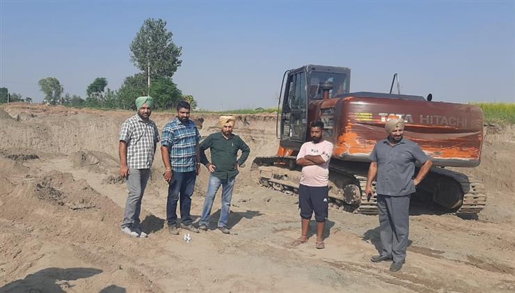 Punjab Government Intensifies Crackdown on Illegal Mining, Seizes Machinery in Amritsar Raid