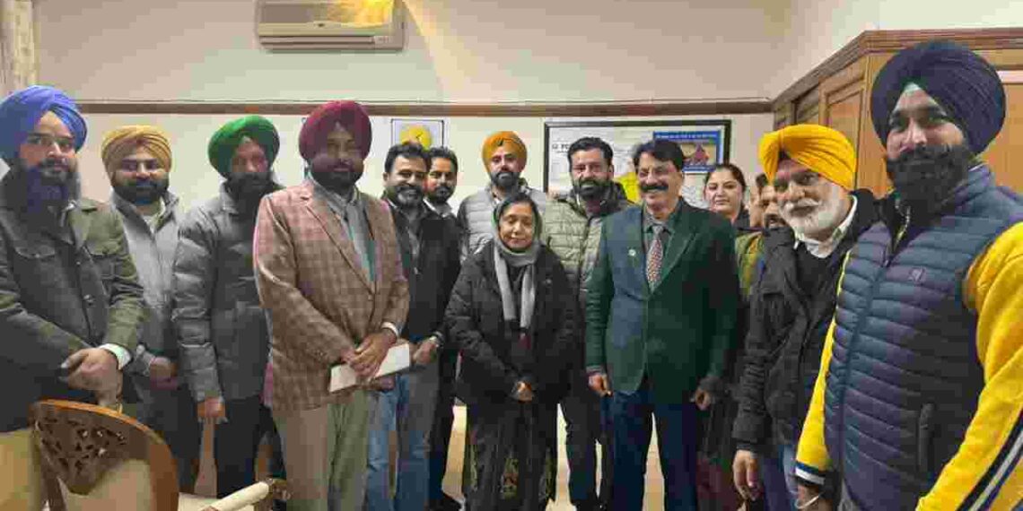 Punjab State Agricultural Service Societies Employees Union Strike Resolved: Dr. Baljit Kaur’s Assurance Brings End to Protest