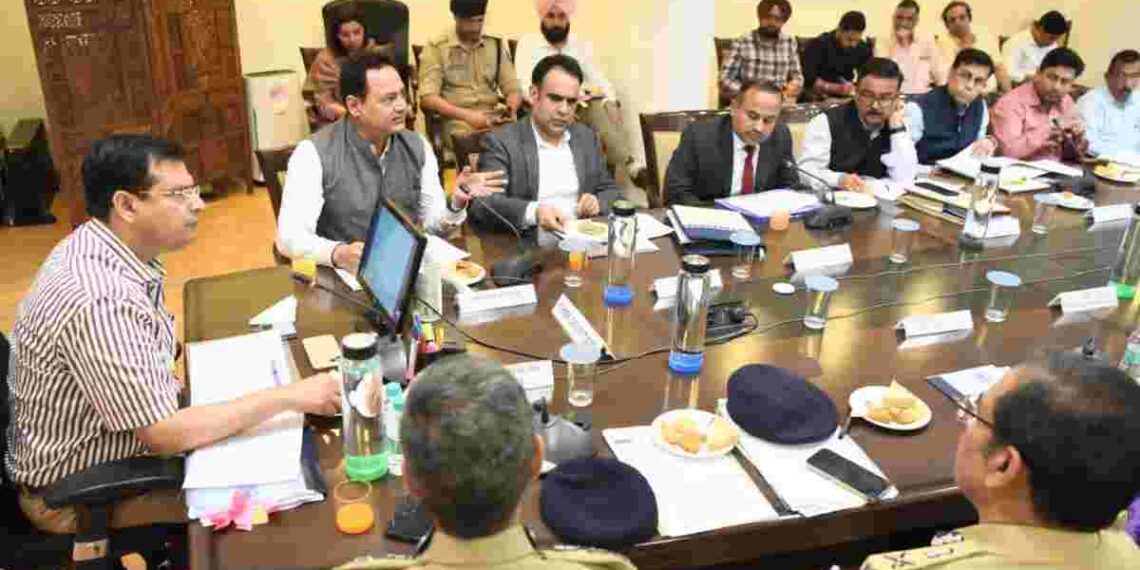 Five-member ECI team holds high-level meeting with top administration and police officials to assess poll preparedness’ in Punjab