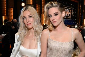 Dream Wedding of Dylan Meyer and Kristen Stewart Melts Hearts
