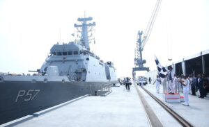 Union Defense Minister Flags off #INSSunayna as the Indian Ocean Ship SAGAR