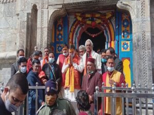 Kedarnath Dham Winter Closing: Uttarakhand CM Offers Prayers and Guidance