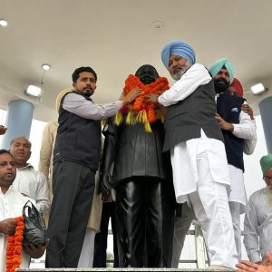 AAP Leaders Pay Tribute on Kanshi Ram Ji Birth Anniversary, Reaffirm Social Justice