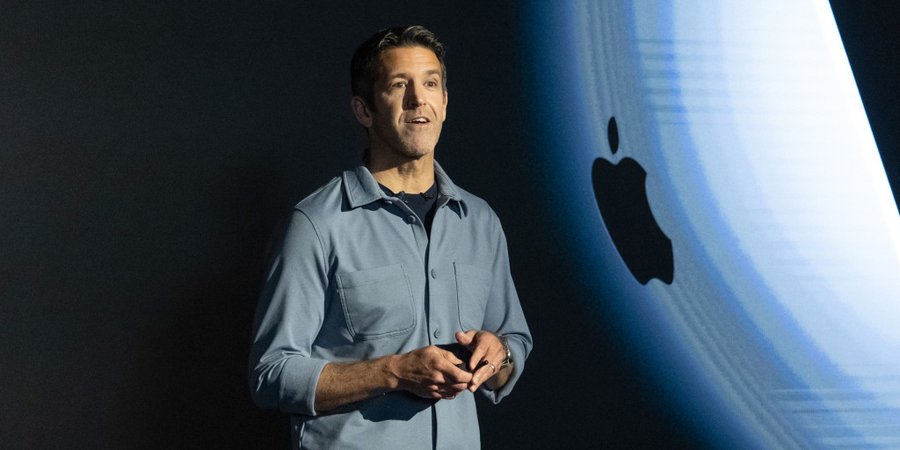 John Ternus, the current Senior Vice President of Hardware Engineering will be the Next CEO